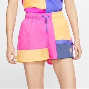 Nike Sportswear Iron Clash